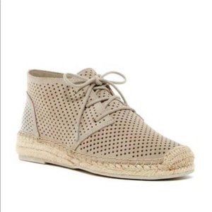 Dolce Vita Trilby Perforated Chukka Sneaker NEW